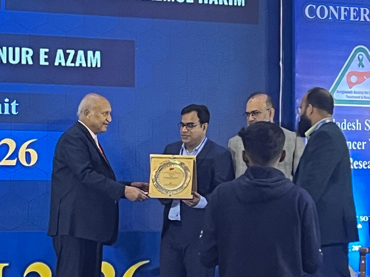 award bslctr receiving 2